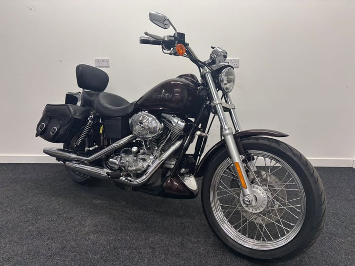 Harley-Davidson DYNA FXDC SUPER GLIDE CUSTOM