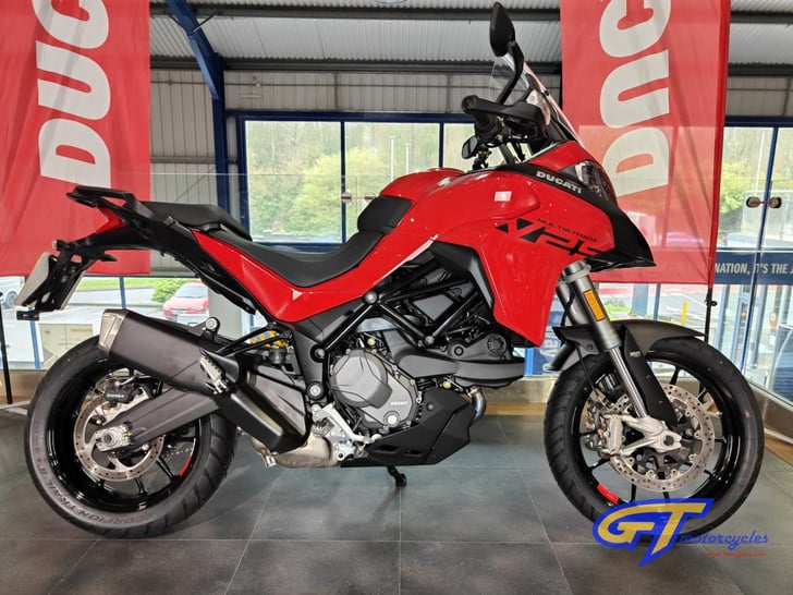 Ducati MULTISTRADA V2 S