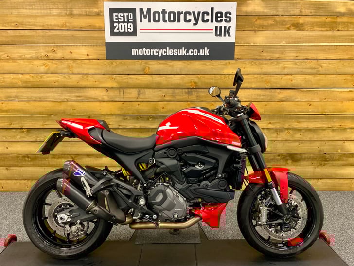 Ducati MONSTER 937 PLUS