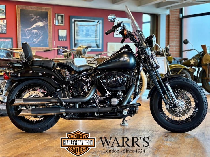 Harley-Davidson SOFTAIL FLSTSB CROSS BONES