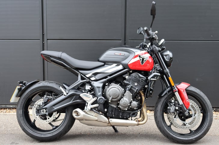 Triumph TRIDENT 660