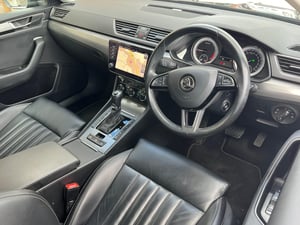 Used Skoda SUPERB SUPERB 2.0 TDI SE L DSG EURO 6 (S/S) 5DR for sale in Chesterfield | Image 2