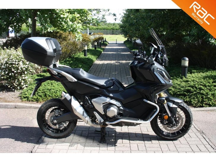 Honda ADV 750-R 