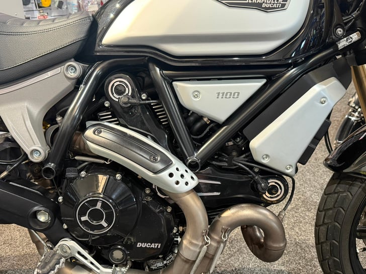 Ducati SCRAMBLER 1100