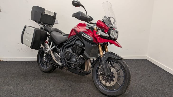 TRIUMPH TIGER EXPLORER