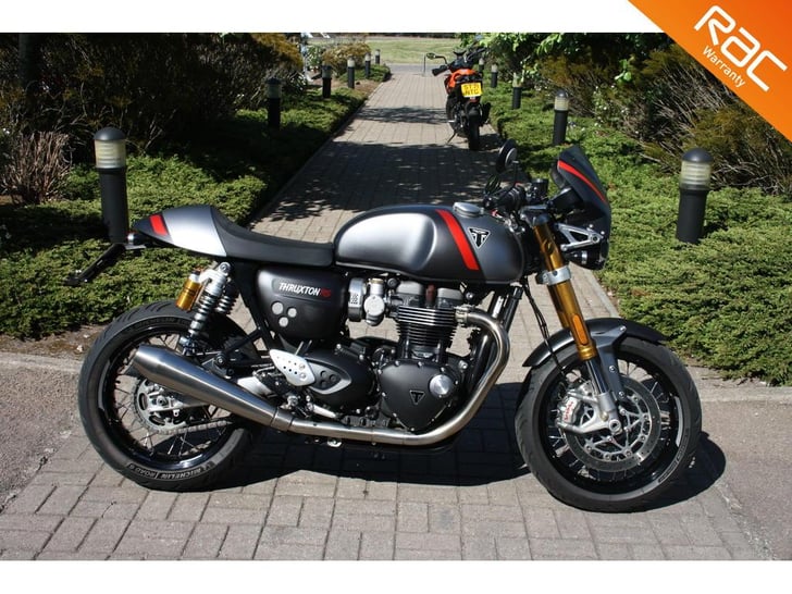 Triumph THRUXTON RS
