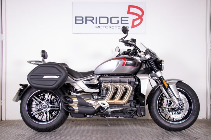 Triumph rocket deals 3 gt 2500cc