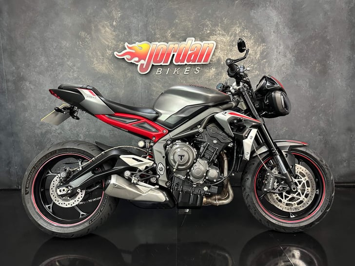 Triumph STREET TRIPLE 765 R