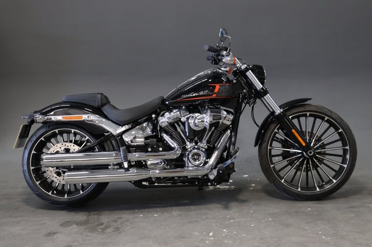 Harley-Davidson BREAKOUT 117 