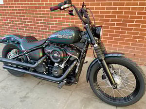 Used Harley-Davidson SOFTAIL FXBB STREET BOB SOFTAIL FXBB STREET BOB for sale in London | Image 2