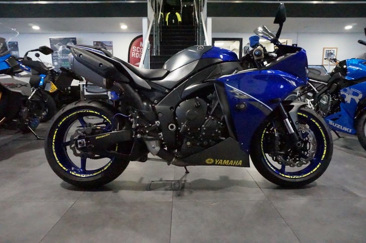 2014 yamaha r1 for sales sale