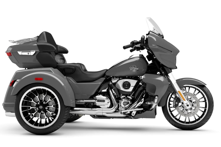 Harley-Davidson STREET GLIDE