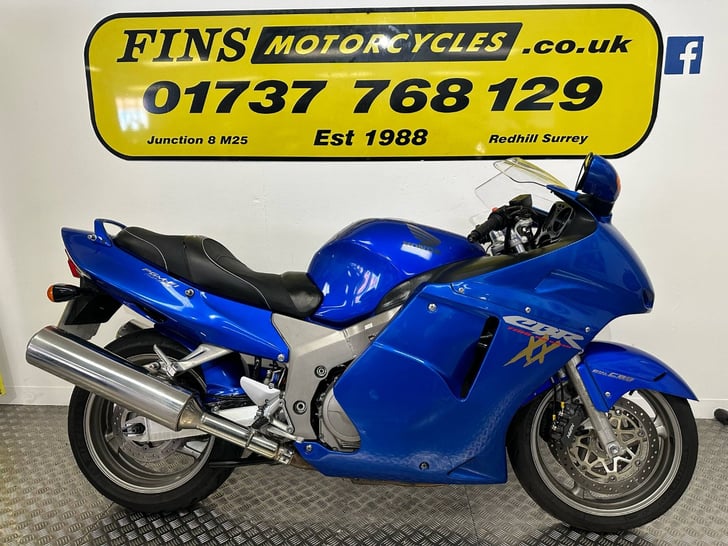 Honda CBR1100XX SUPER BLACKBIRD