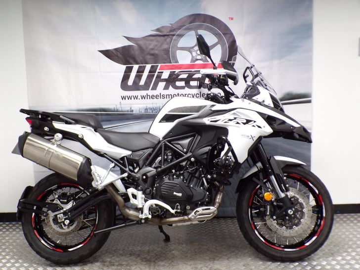 BENELLI TRK 502 X