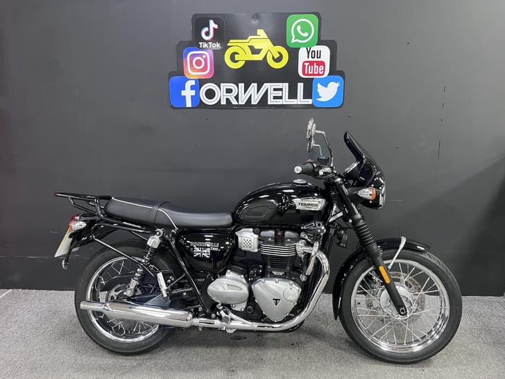 Triumph BONNEVILLE T100