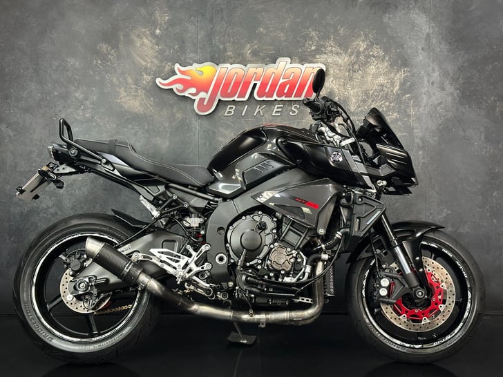 Yamaha MT-10 1000 HYPER-NAKED