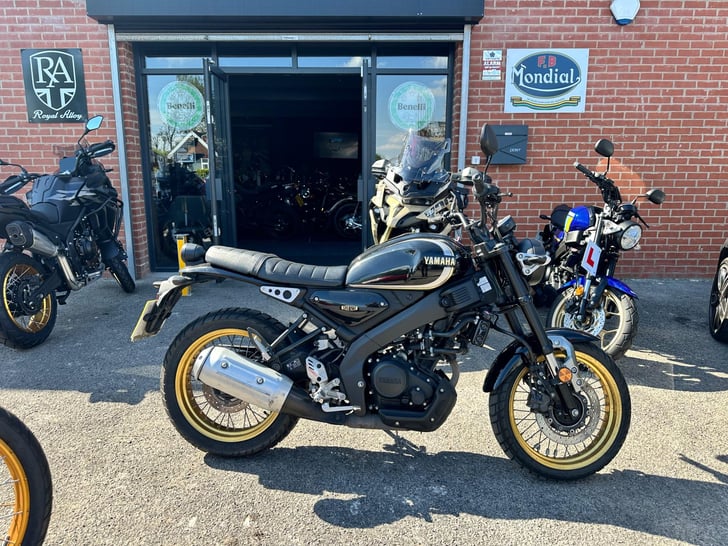 Yamaha XSR125