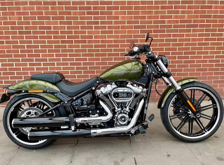 Harley-Davidson SOFTAIL FXBRS BREAKOUT 114