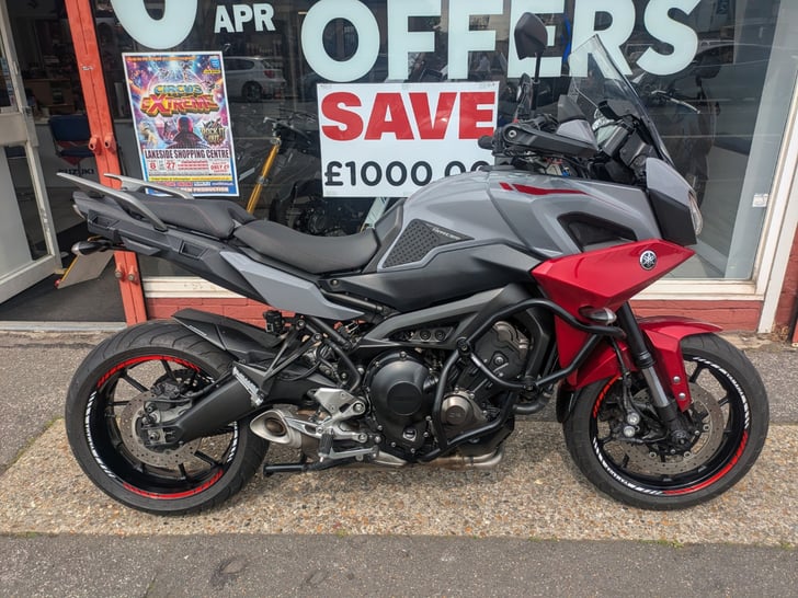 Yamaha MT-09 TRACER