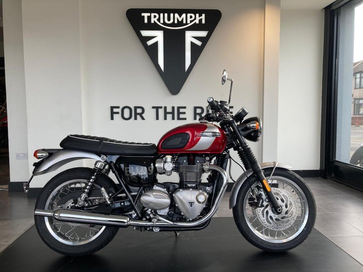 Triumph BONNEVILLE T120 ELVIS PRESLEY LIMITED EDITION