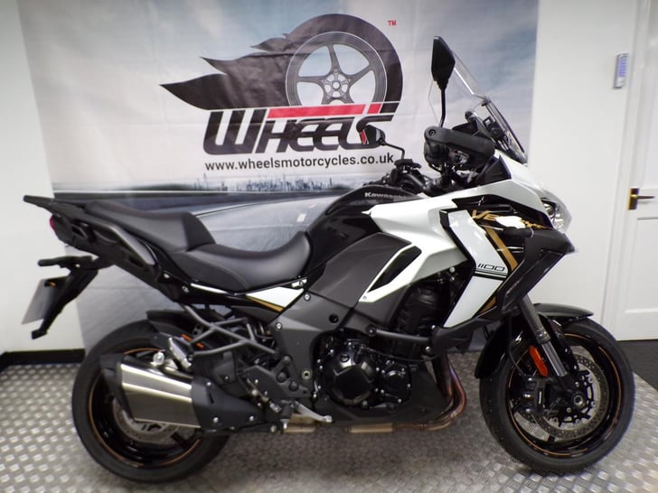 KAWASAKI Versys 1100 SE