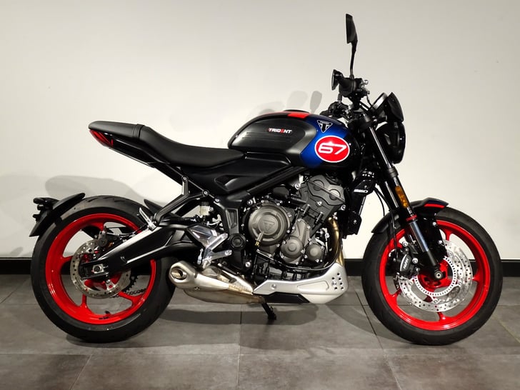 Triumph TRIDENT 660 TRIPLE TRIBUTE EDITION