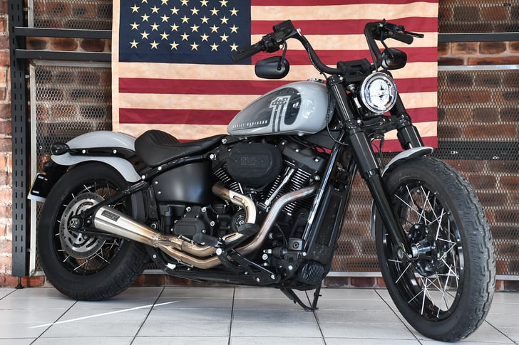 HARLEY-DAVIDSON SOFTAIL FXBBS STREET BOB 114