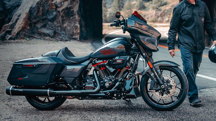 Harley-Davidson FLHXST STREET GLIDE ST 