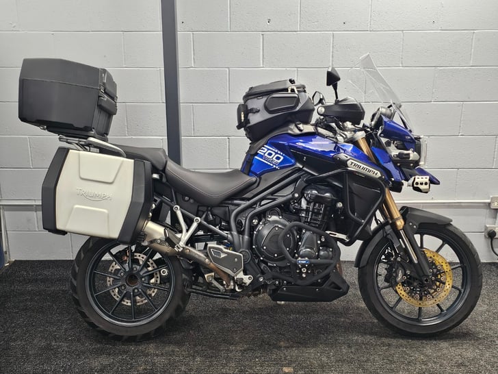 Triumph TIGER EXPLORER