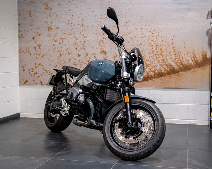 BMW R NINE T PURE