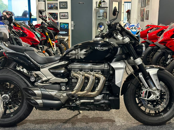 Triumph ROCKET 3 R