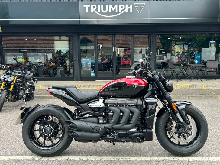 Triumph ROCKET 3 STORM R