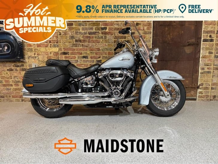 HARLEY-DAVIDSON SOFTAIL FLHCS HERITAGE CLASSIC 114