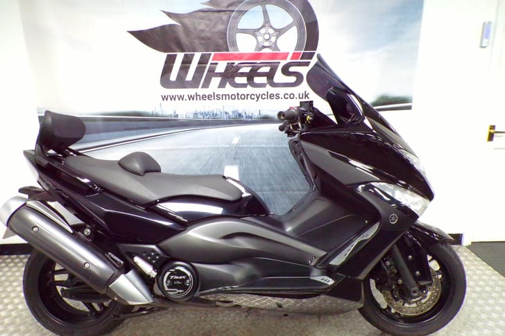 Yamaha TMAX