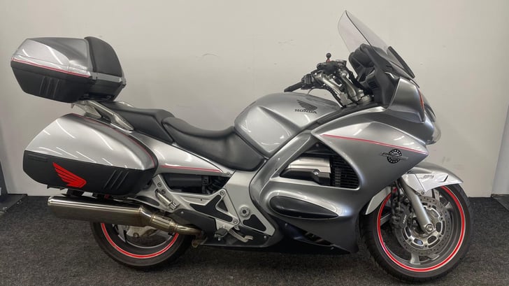HONDA ST1300 PAN EUROPEAN