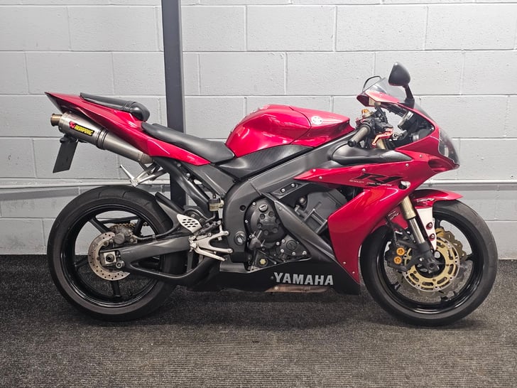 Yamaha YZF-R1