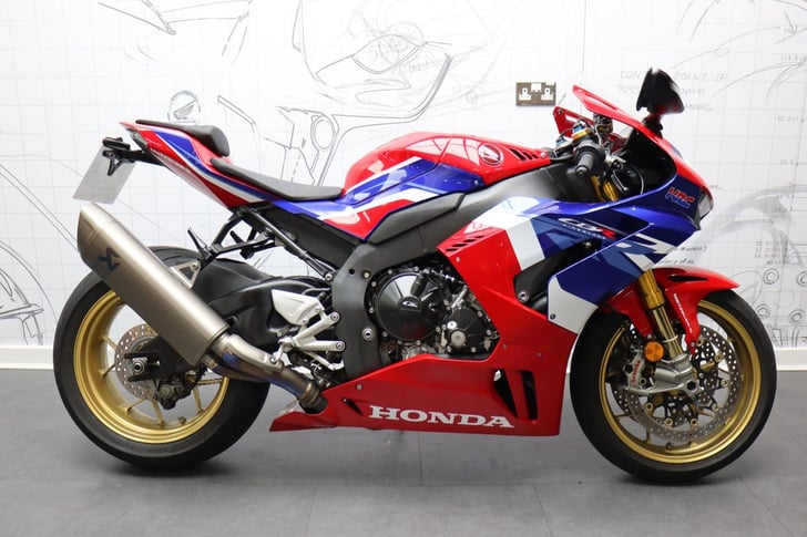 Honda CBR1000SPN 