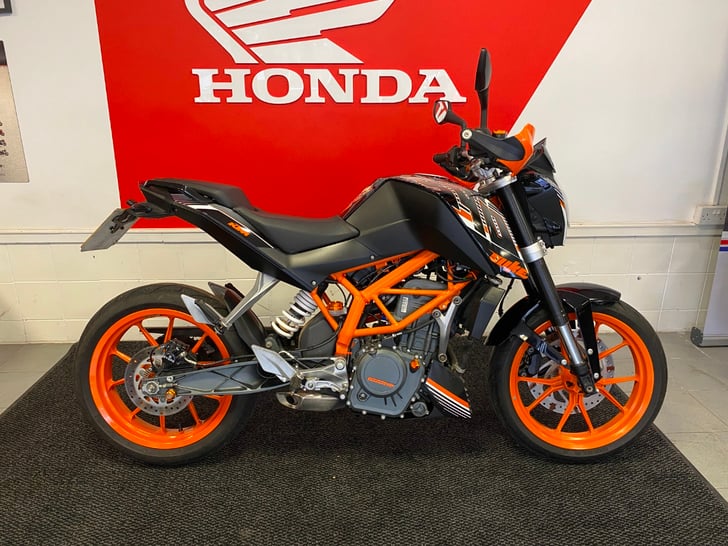 KTM 390 DUKE