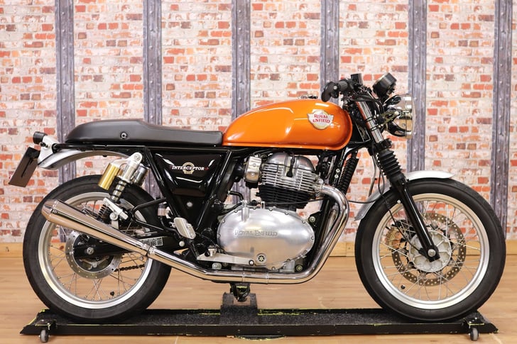 ROYAL ENFIELD INTERCEPTOR 650
