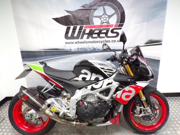 Aprilia TUONO 1100 V4 