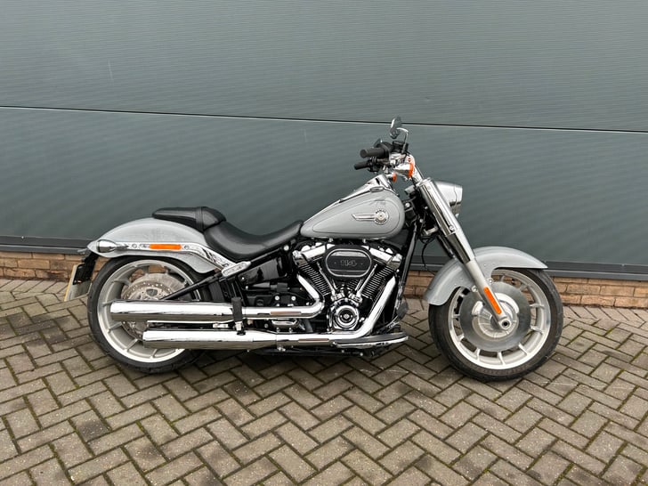 Harley-Davidson SOFTAIL FLFBS FAT BOY 114