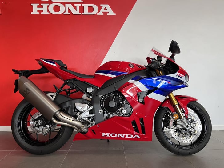 HONDA CBR1000SPR 