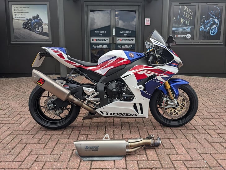 Honda CBR1000SPN 