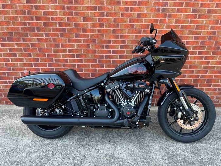 Harley-Davidson FXLRST LOWRIDER ST117 192 