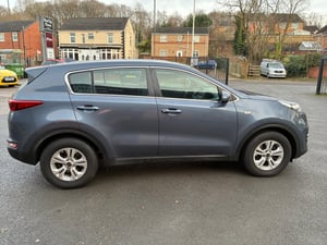 Used Kia SPORTAGE SPORTAGE 1 CRDI ISG for sale in Chesterfield | Image 2