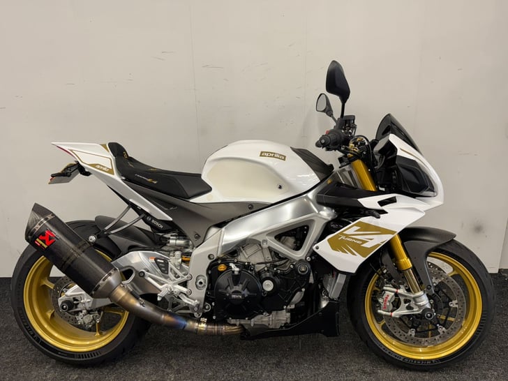Aprilia TUONO V4 1100 FACTORY