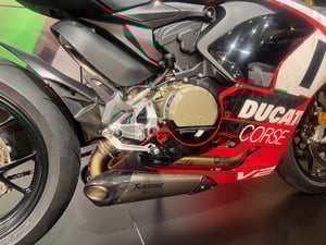 Used Ducati Panigale V2 Superquadro Final Edition PANIGALE V2 SUPERQUADRO FINAL EDITION for sale in Newcastle Under Lyme  | Image 2