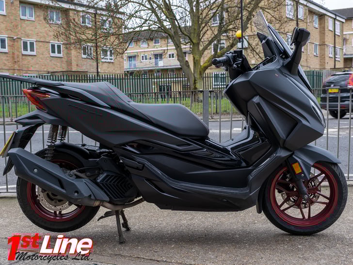 Honda FORZA 125 SPECIAL EDITION