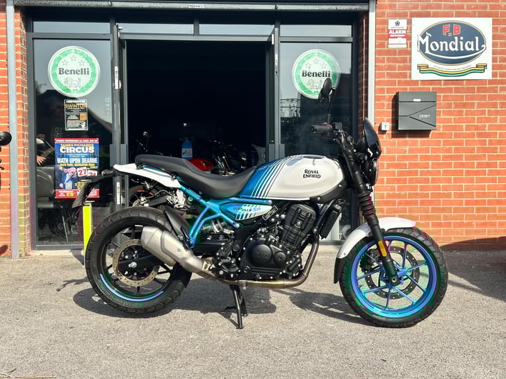 Royal Enfield GUERRILLA 450