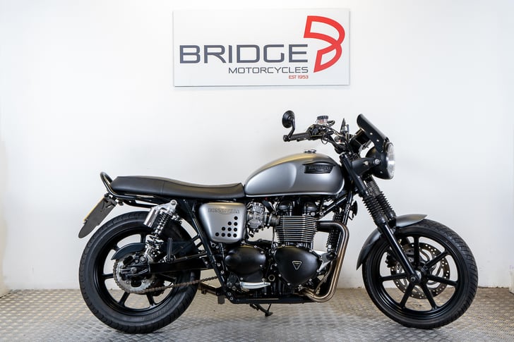 Triumph BONNEVILLE SE